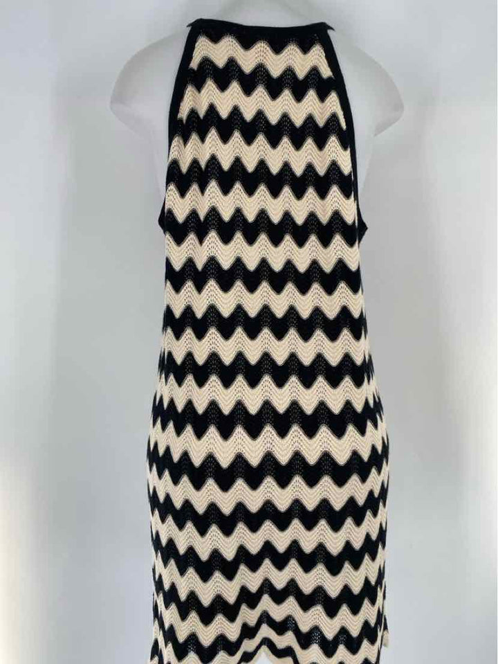 Size L HAUTE HIPPE Black Print Coverup