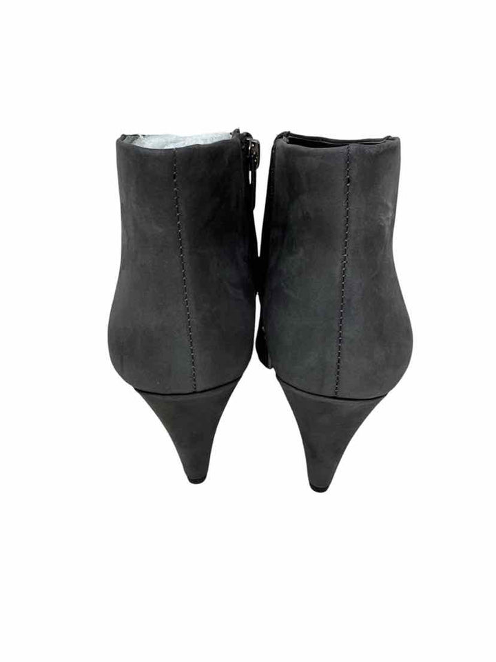 Shoe Size 9 Vince Camuto Gray Suede Boots