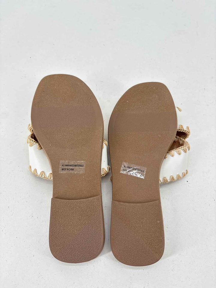 Shoe Size 7.5 Dolce Vita White Sandals