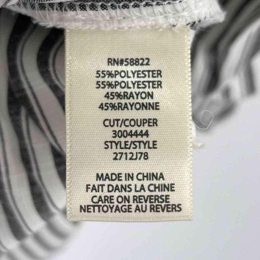 Size M MAX STUDIO White Shirt