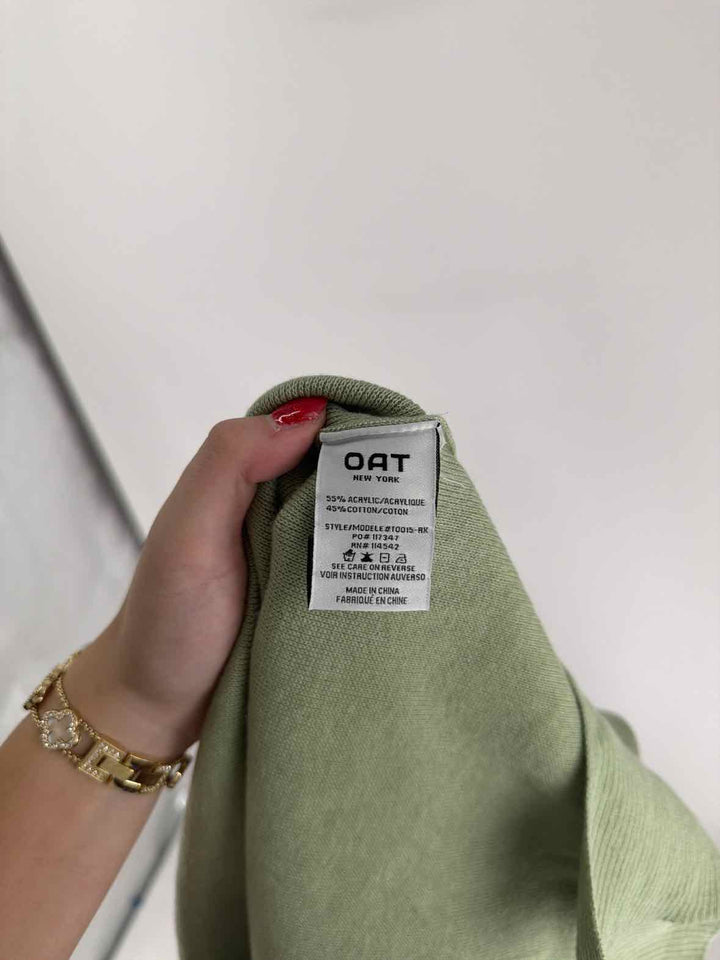 Size L Green Shirt
