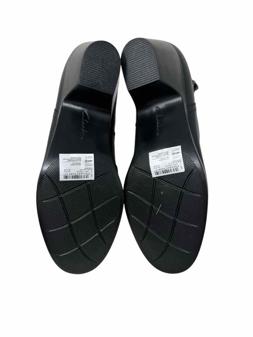 Shoe Size 10 CLARKS Black Boots