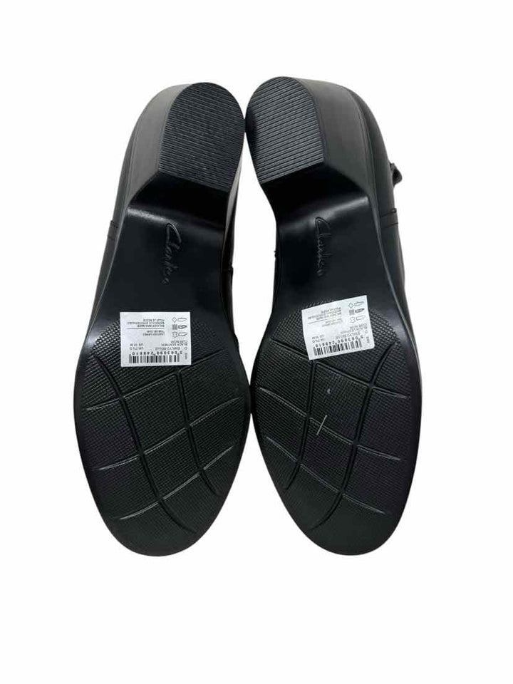 Shoe Size 10 CLARKS Black Boots