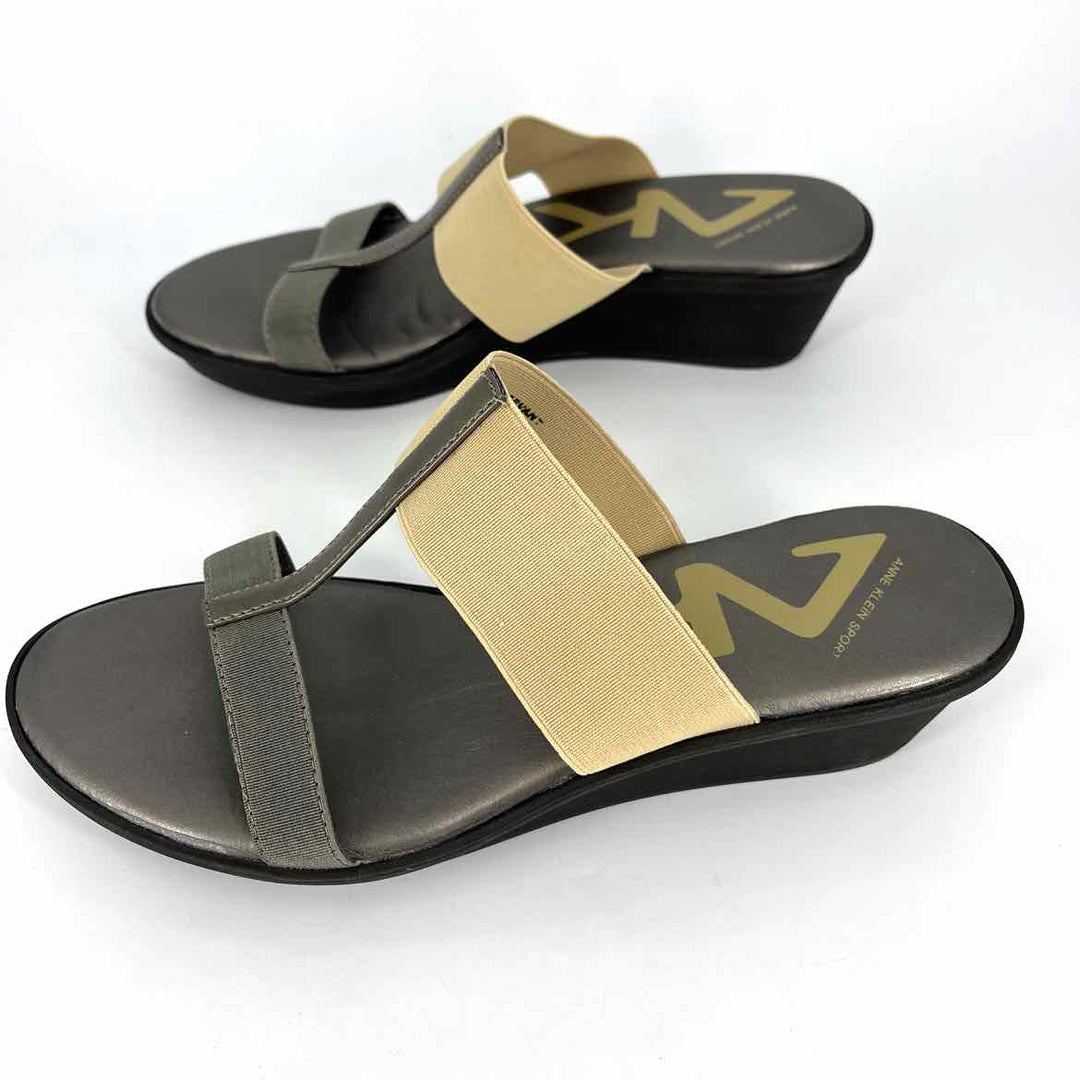 Shoe Size 9 Anne Klein Multi-Color Wedge