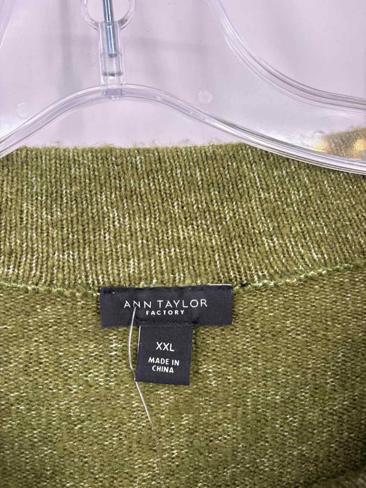 Size XXL Ann Taylor Green Sweater