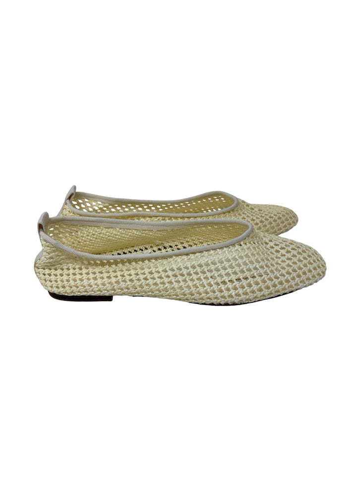 Shoe Size 10 H&M Ivory Flats
