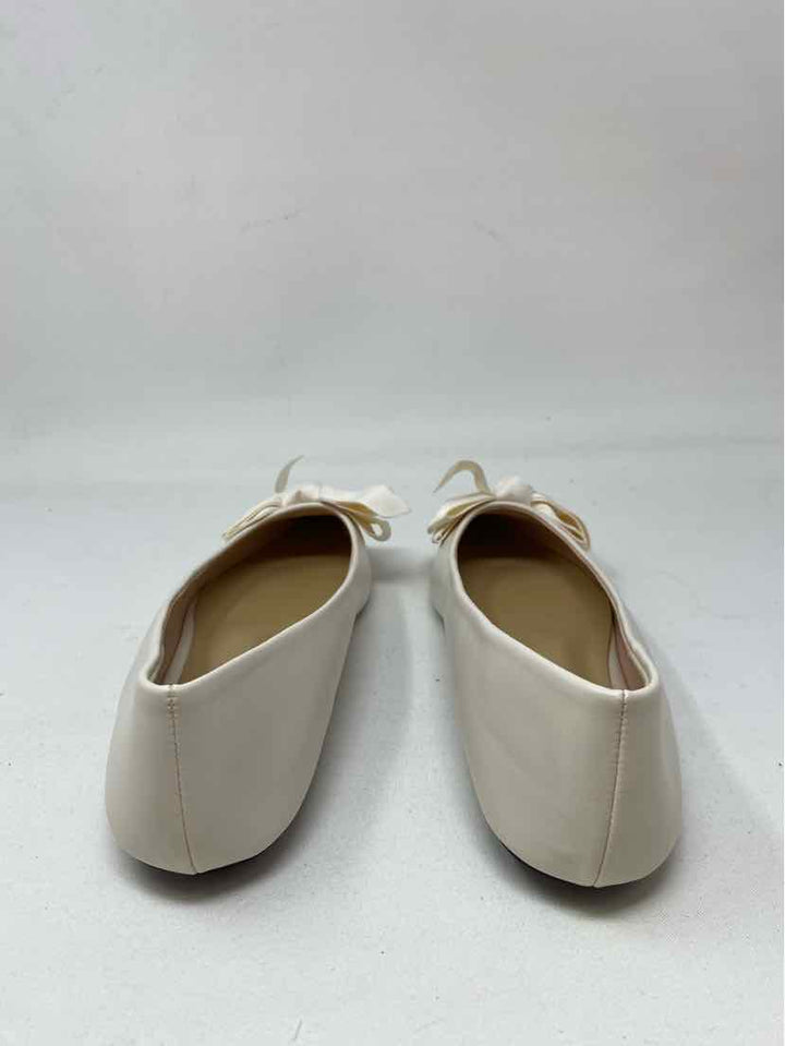 Shoe Size 38 Ivory Flats