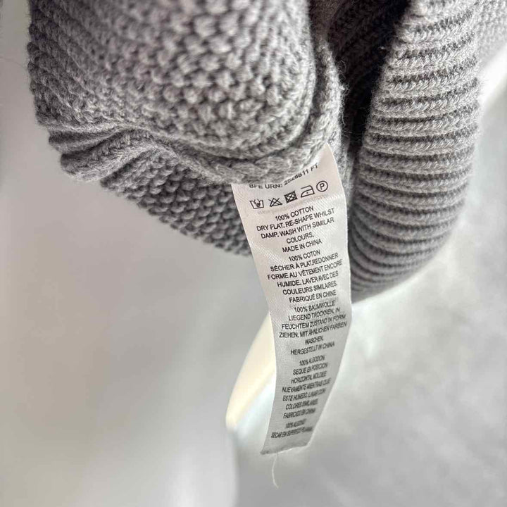 Size M FRENCH CONNECTION Gray Sweater