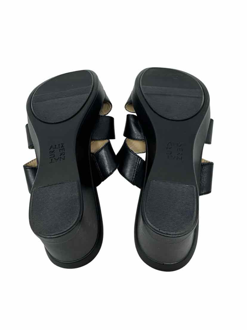 Shoe Size 8.5 Naturalizer Black Sandals