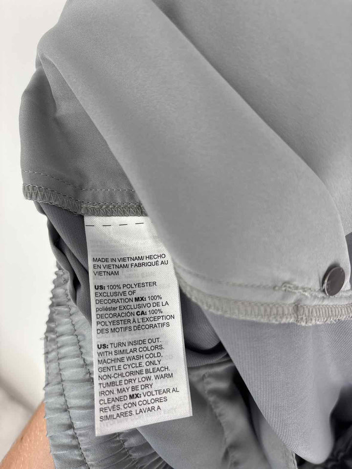 Size 6 White House Black Market Gray Pants