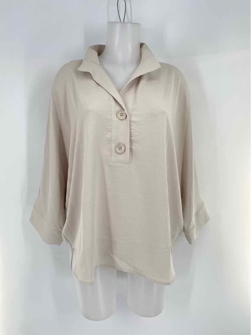 Size M RENAR Ivory Shirt