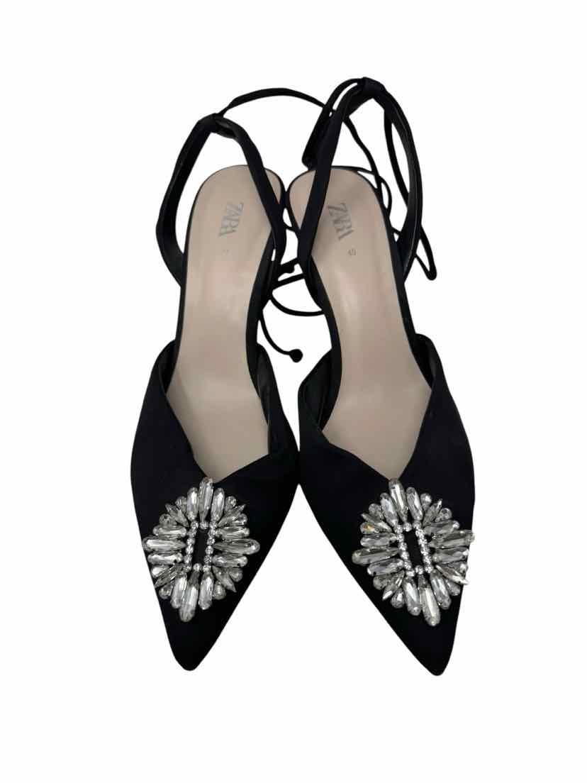 Shoe Size 40 ZARA Black Sateen Pumps