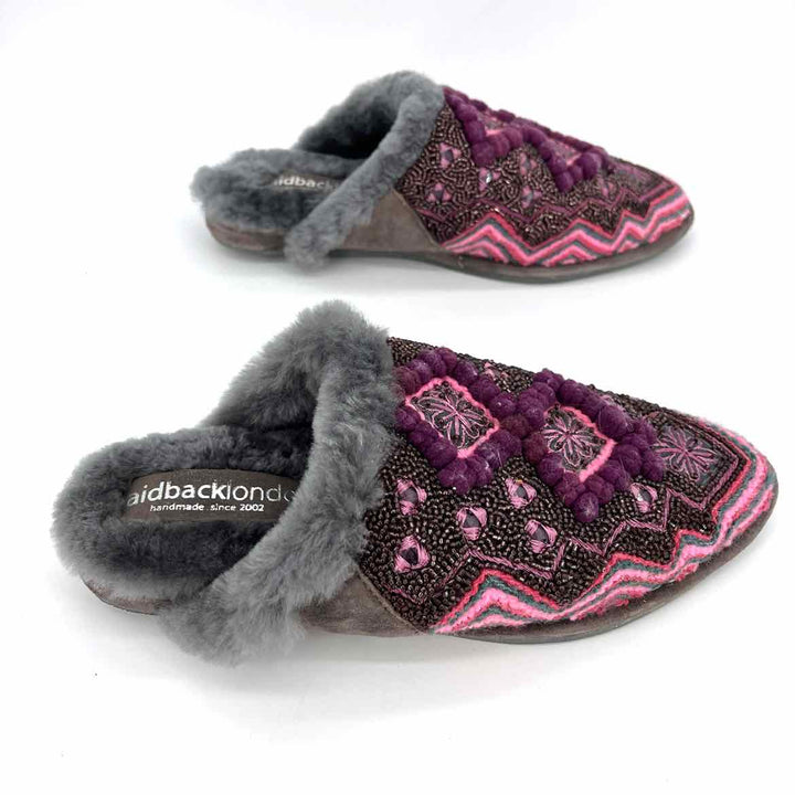 Shoe Size 37 Pink Beaded Slippers