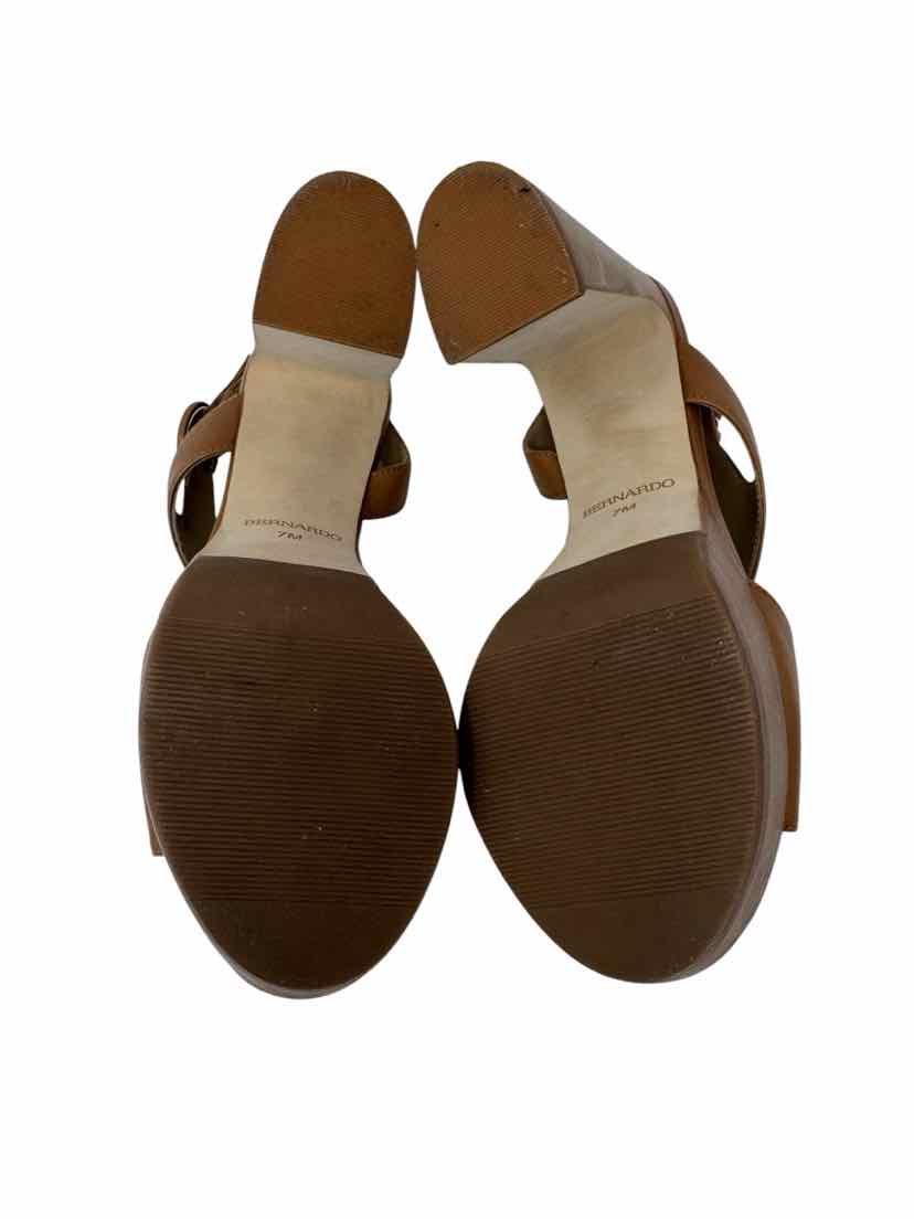 Shoe Size 7 Bernardo Brown Leather Sandals
