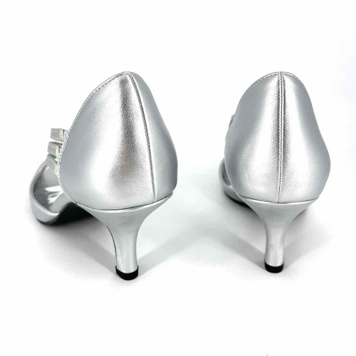 Shoe Size 9 Silver Faux Leather Pumps