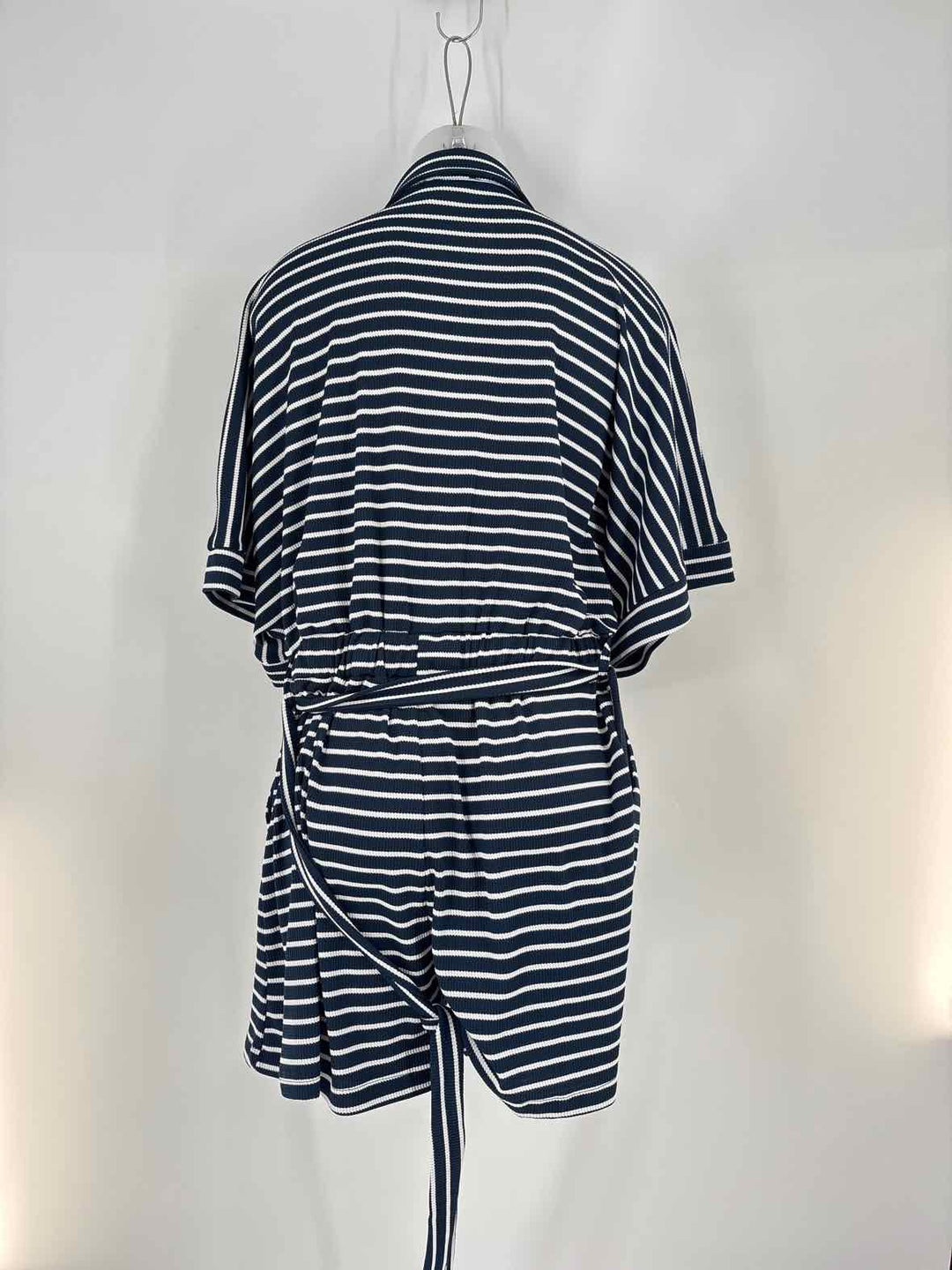 Size L ENTRO Blue Dress