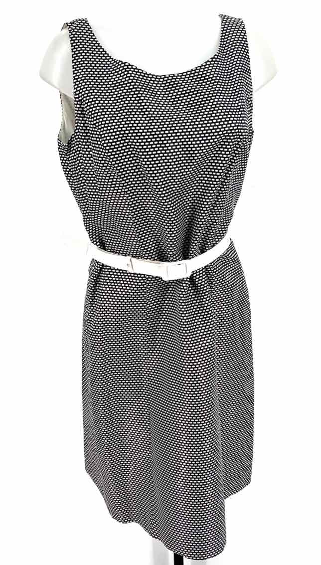 Size 12 DUE PER DUE Black Dress