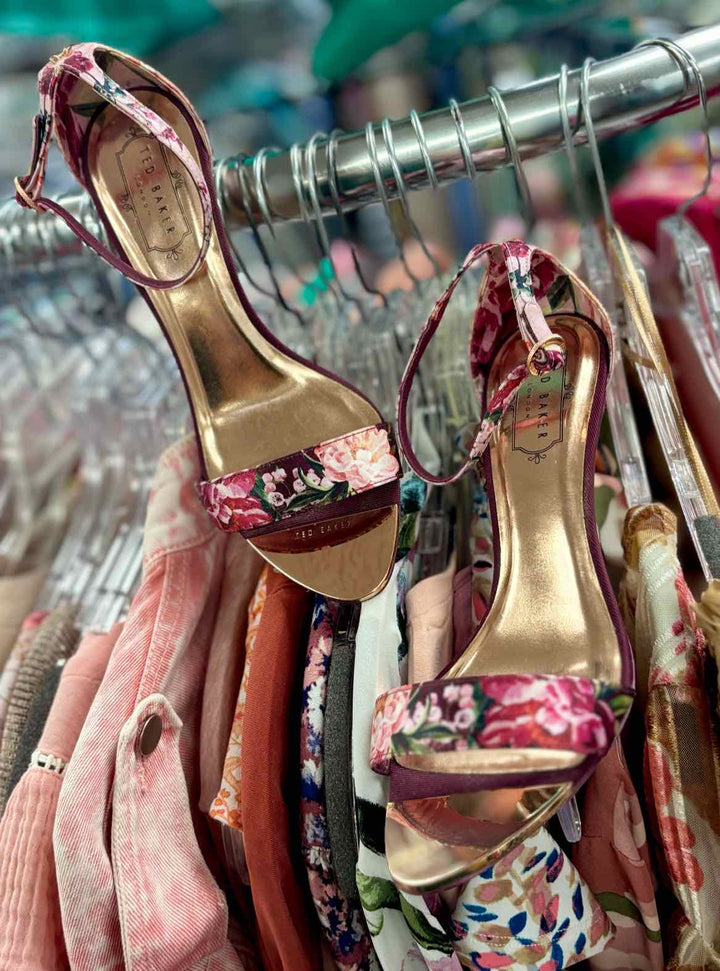 Shoe Size 39 TED BAKER Multi-Color Satin Sandals