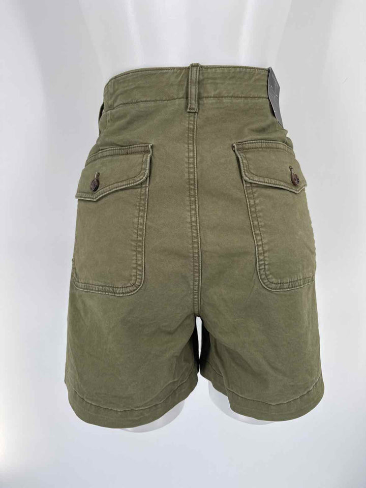 Size 12 Banana Republic Green Shorts