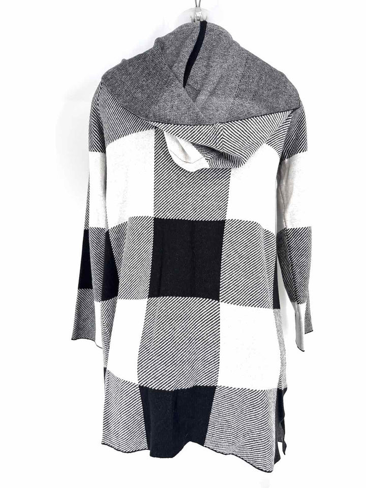 Size M Chico's Black/White Sweater