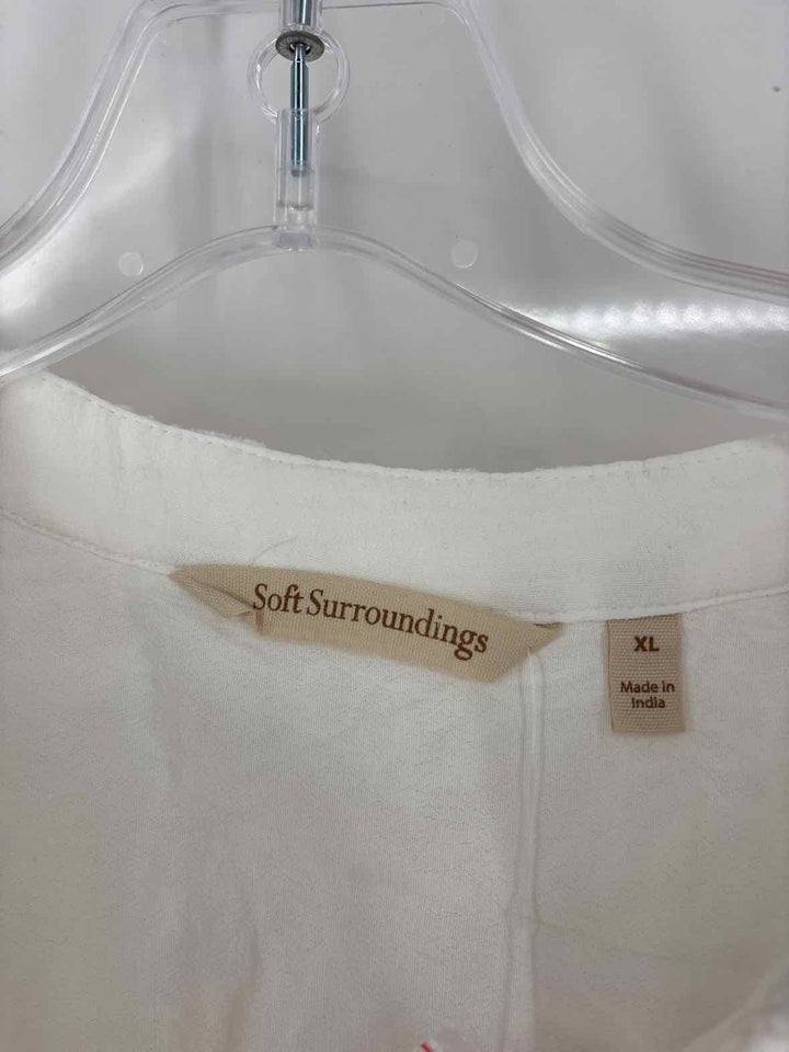 Size XL SOFT SURROUNDINGS White Shirt