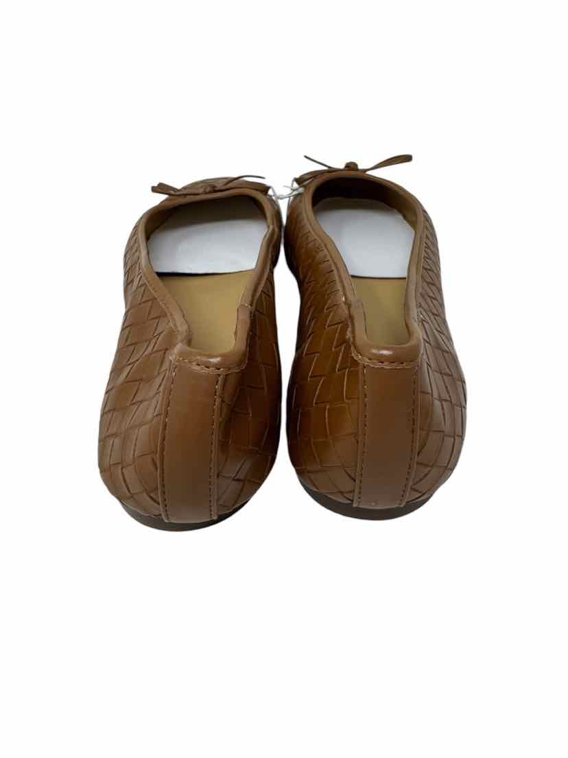 Shoe Size 8 J Crew Tan Leather Flats