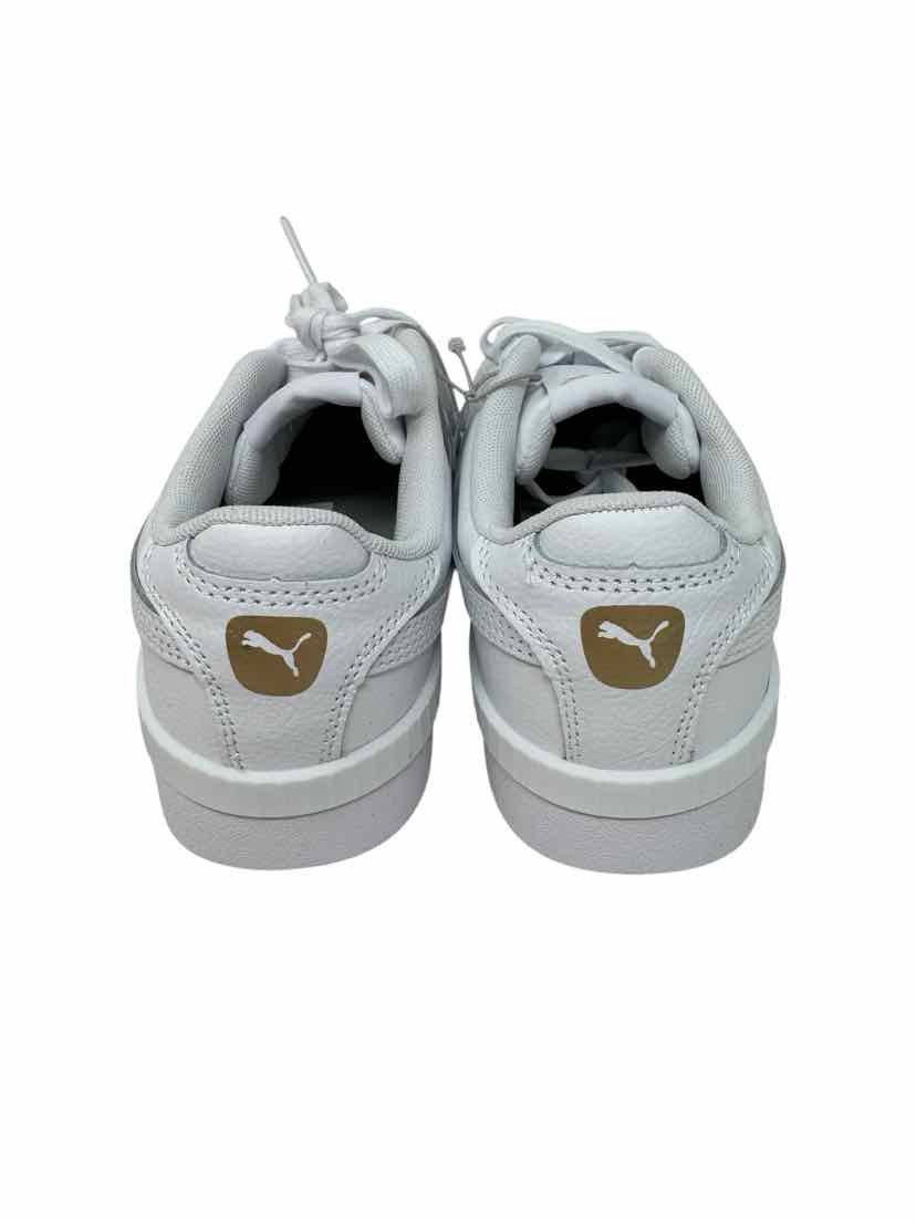 Shoe Size 7 Puma White Leather Sneakers