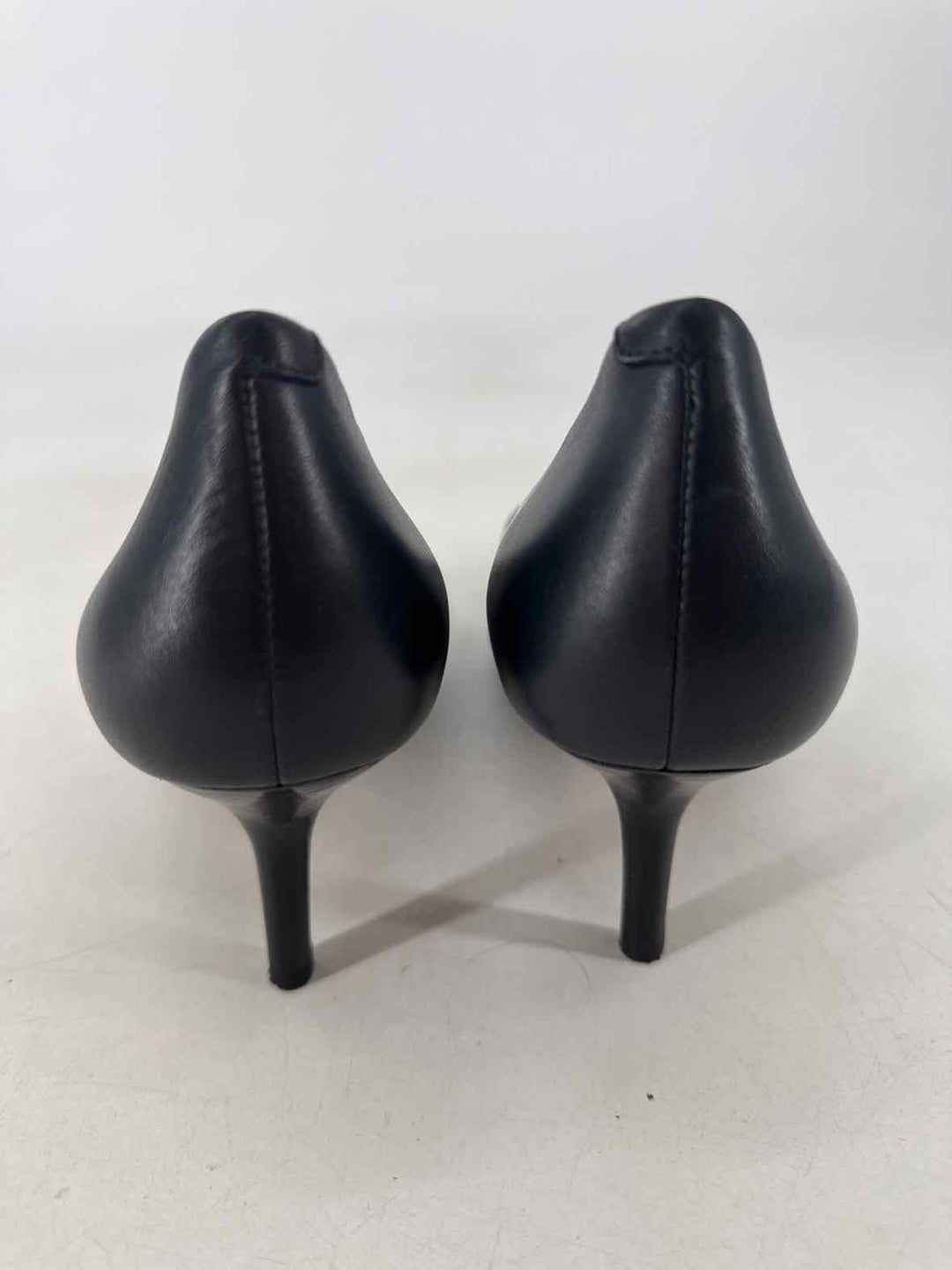 Shoe Size 7.5 Coach Navy Pumps