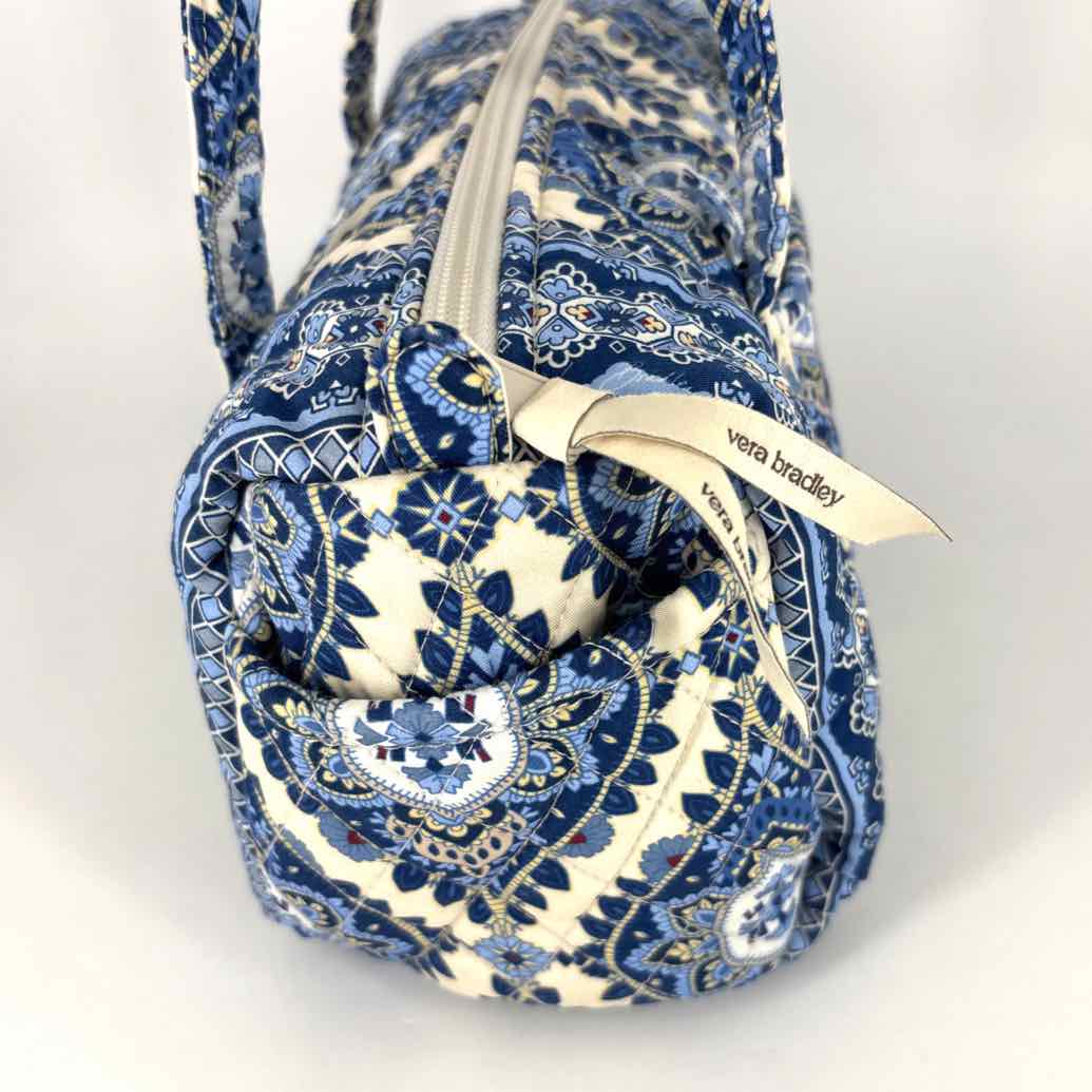 VERA BRADLEY Purse
