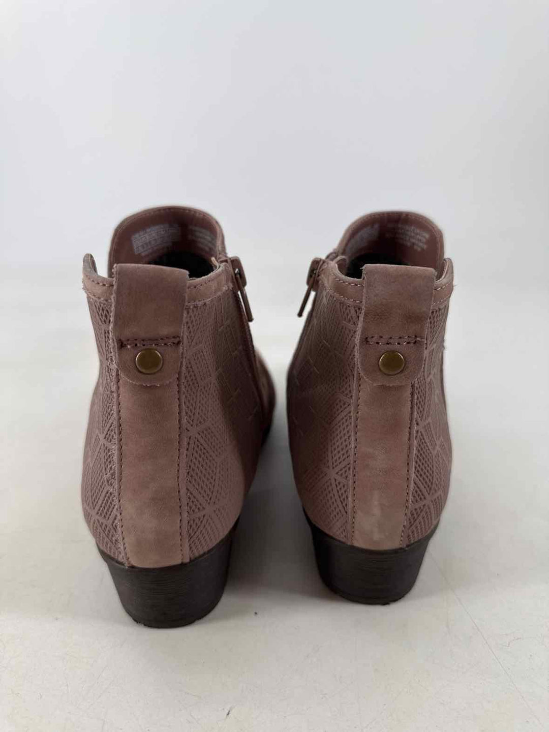 Shoe Size 7.5 ROCKPORT Pink Boots