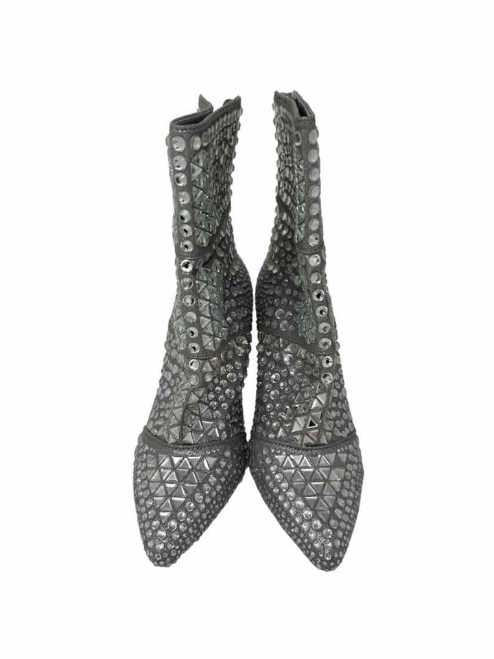 Shoe Size 7 Steve Madden Silver Boots