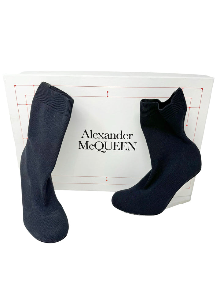 Shoe Size 38 Alexander McQueen Black Boots
