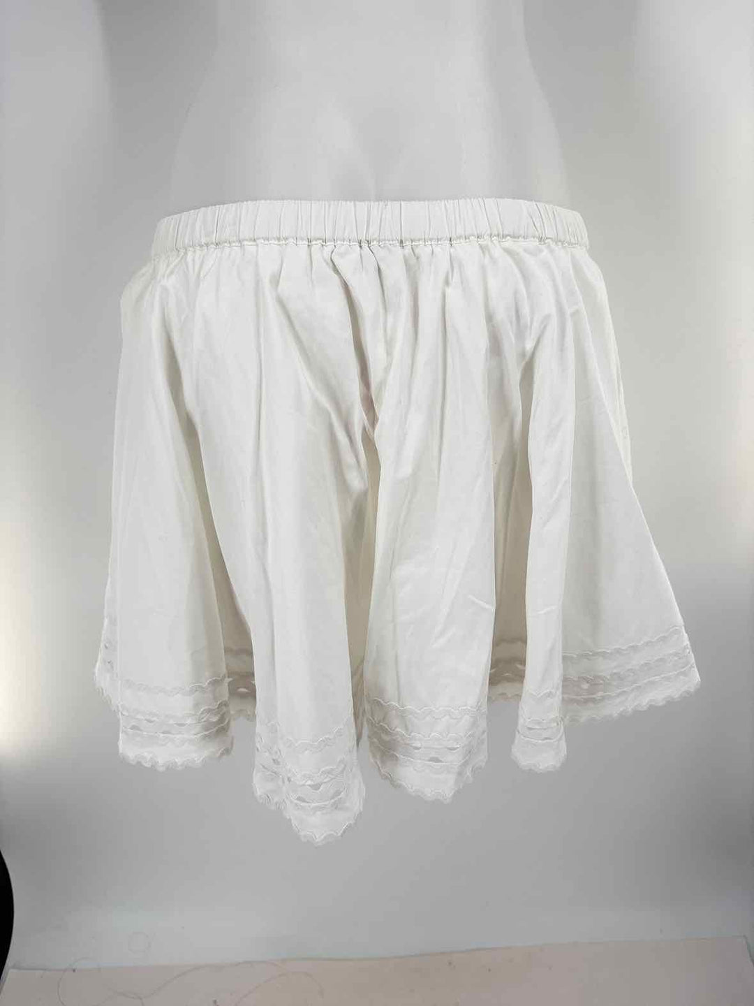 Size L J Crew White Skirt