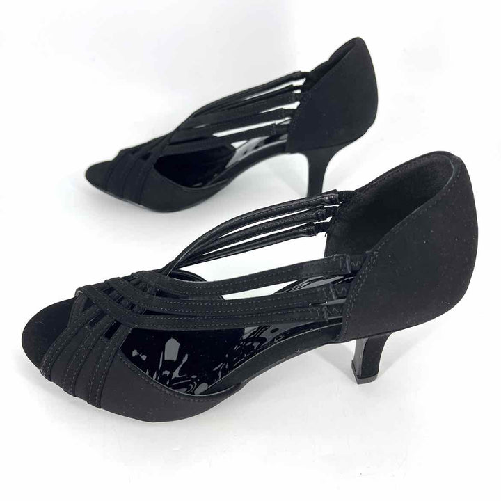 Shoe Size 9 Black Pumps