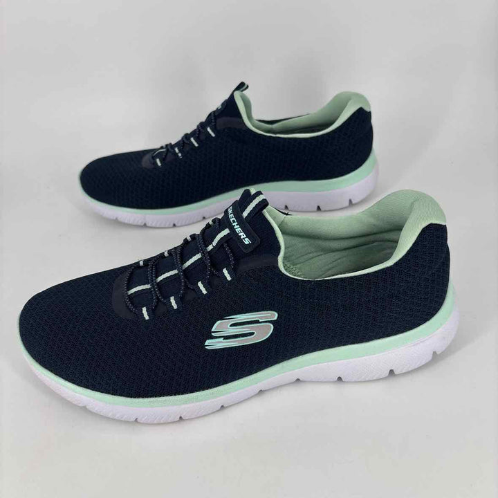 Shoe Size 8.5 Sketchers Navy Knit Sneakers