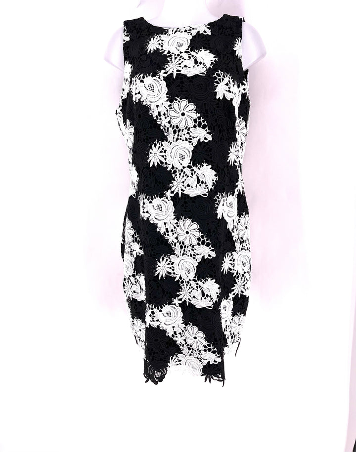Size 14 RALPH LAUREN Black/White Dress