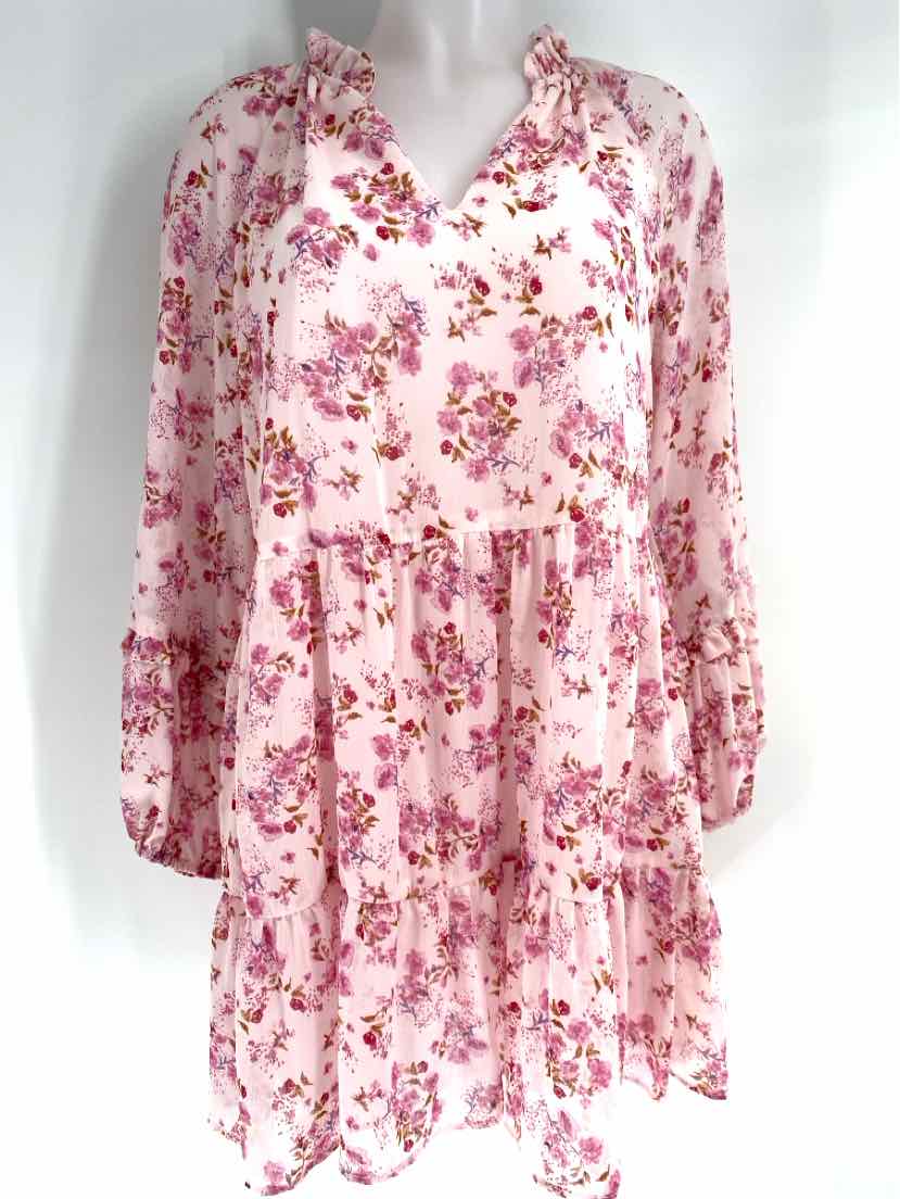 Size M CECE Pink Dress