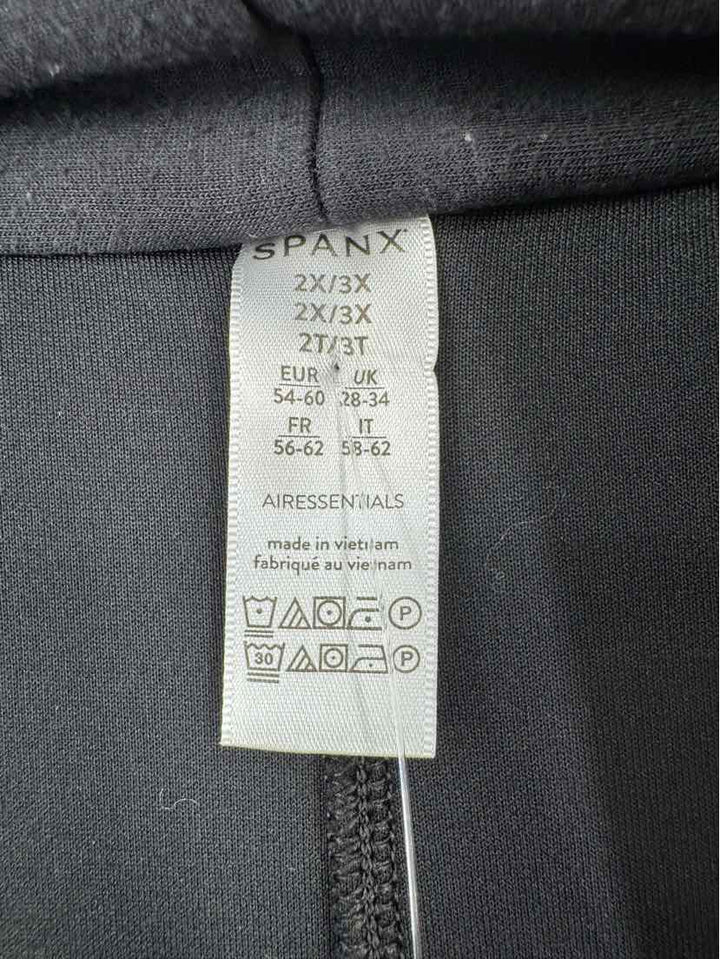 Size 2X SPANX Black Sweater