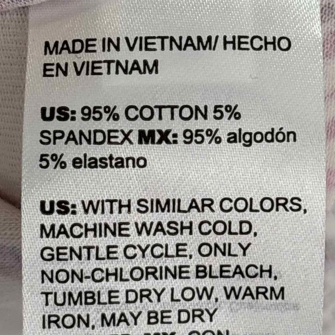 Size L Chico's Blush Knit Shirt