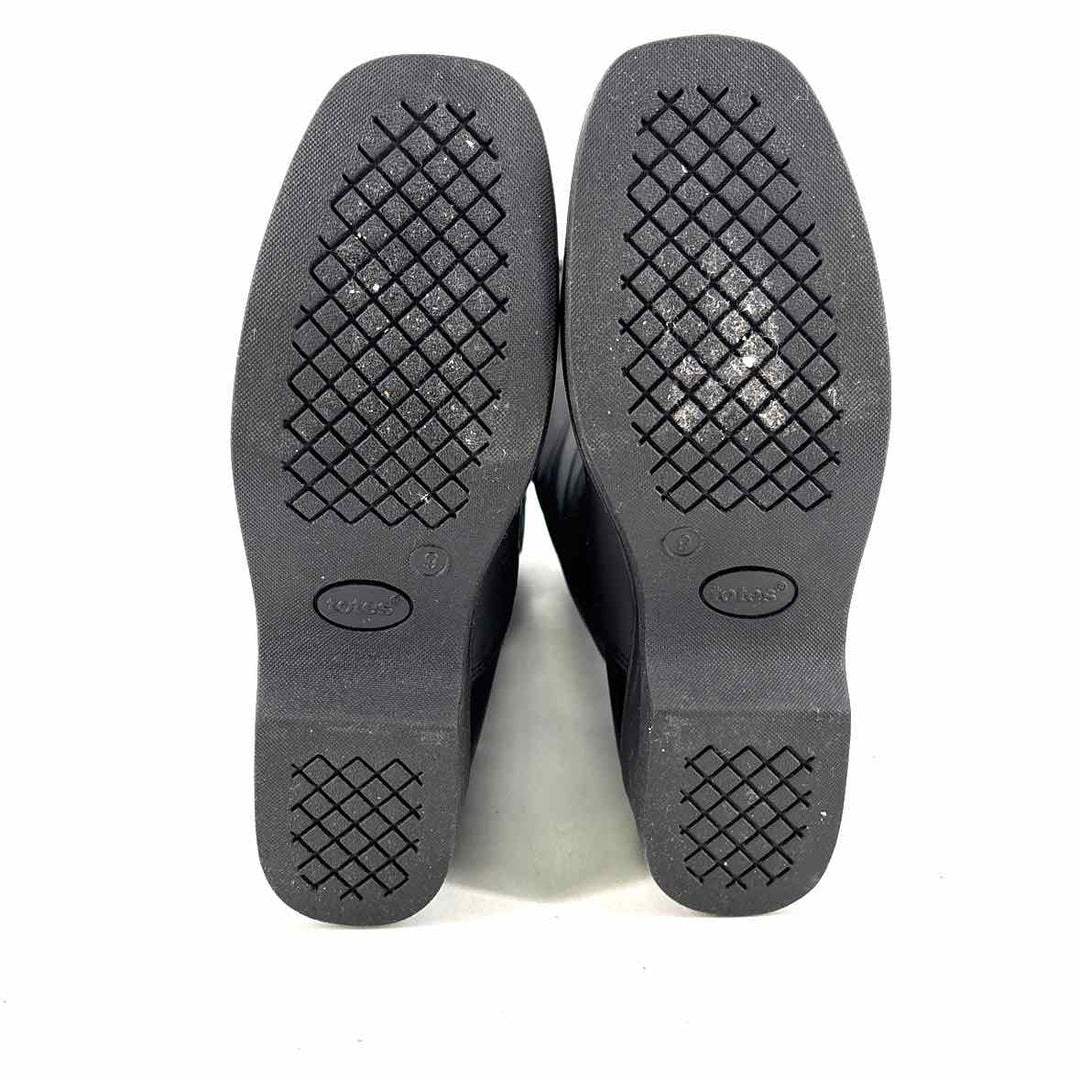 Shoe Size 9 Black Boots