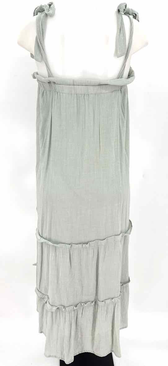 Size M BLU PEPPER Green Dress