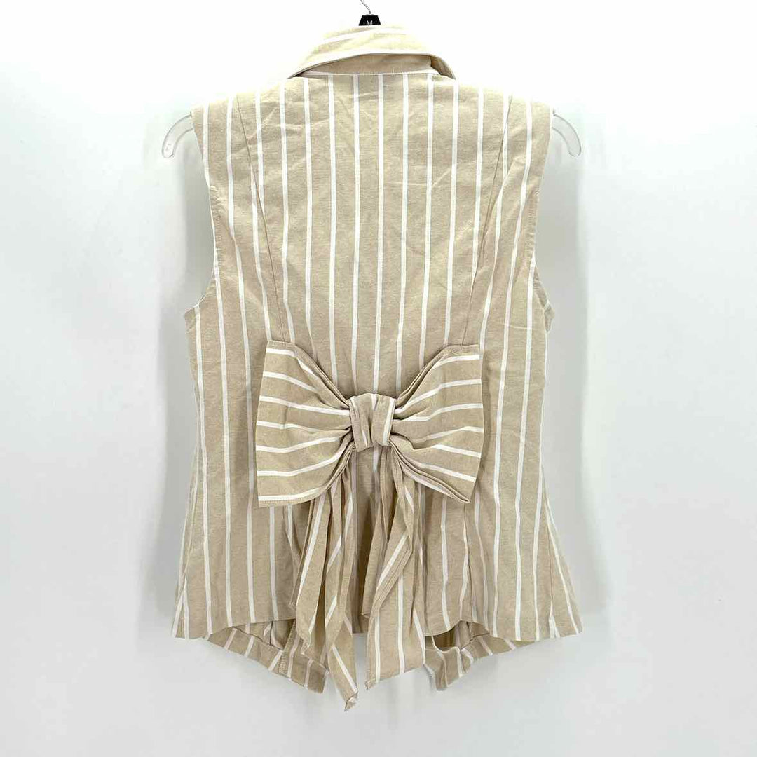 Size M Multi-Color Vest
