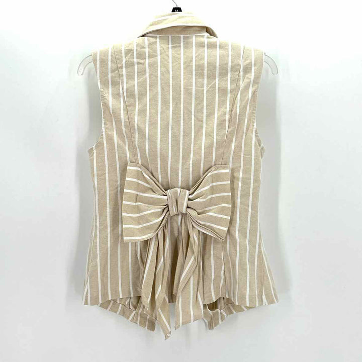 Size M Multi-Color Vest