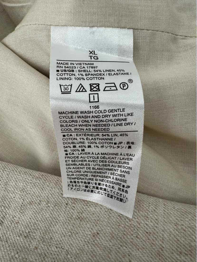 Size XL Banana Republic TAN PRINT Vest