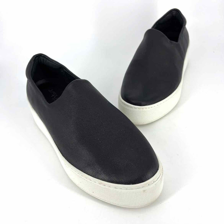 Shoe Size 7.5 j slides Black Leather Sneakers