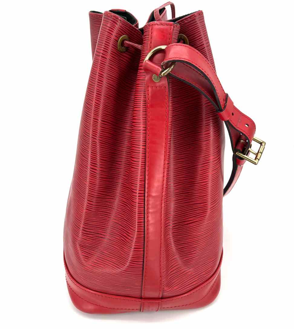 Louis Vuitton Luxury - Purse