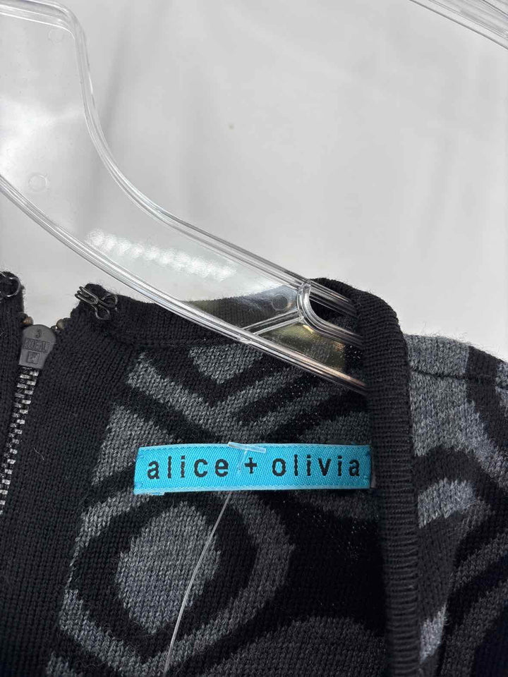 Size S Alice + Olivia Black Print Dress