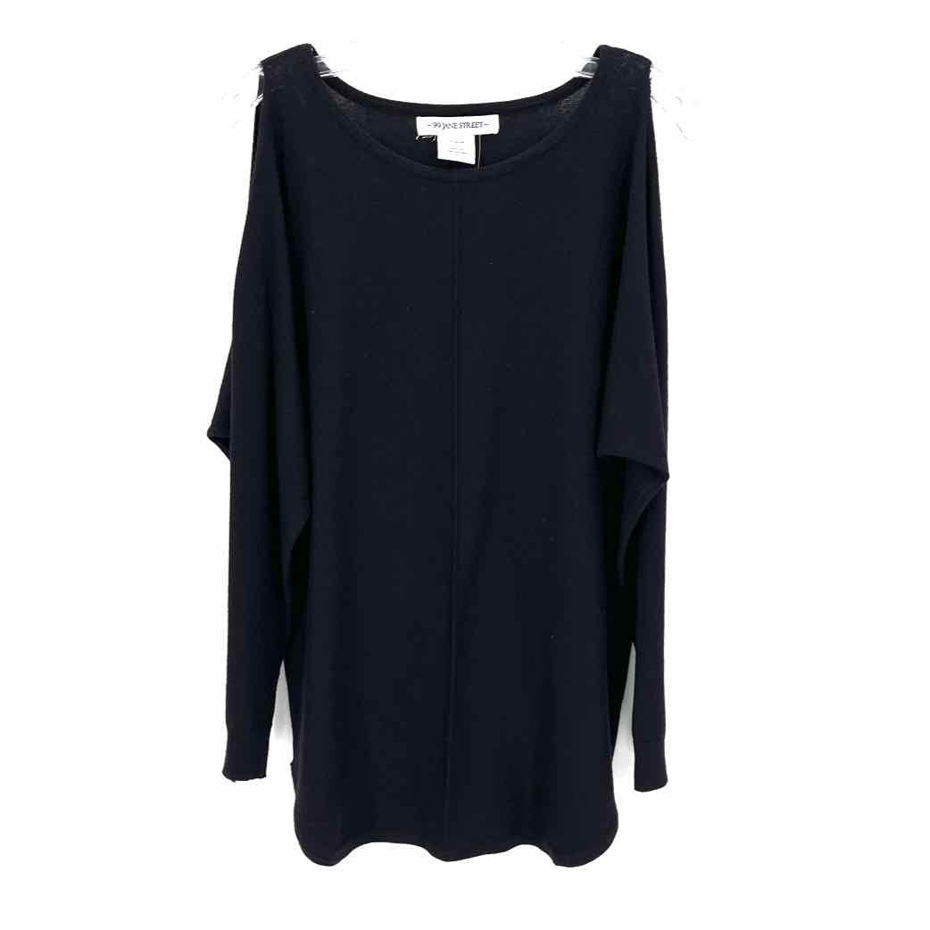 Size L Black Sweater