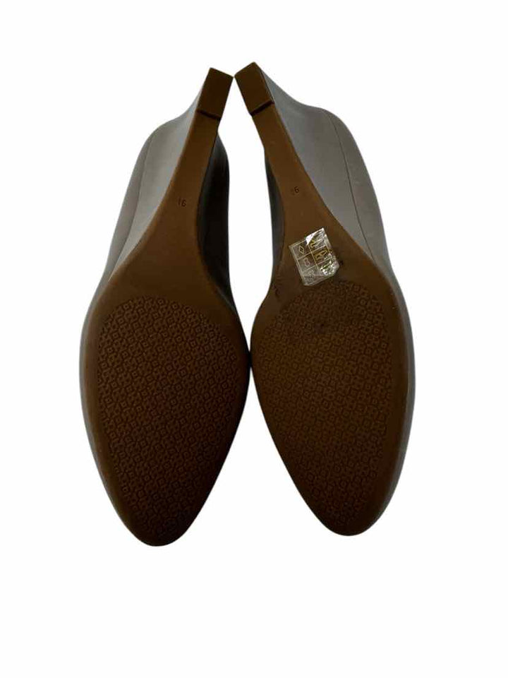 Shoe Size 9.5 Tory Burch Brown Pumps