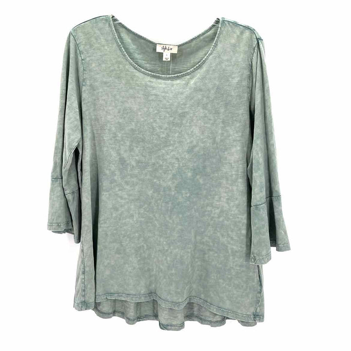 Size L Style & Co Sage Knit Shirt